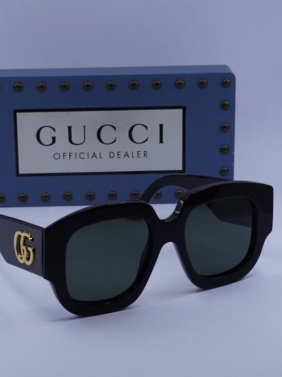 Gucci GG1546S 001 Square Sunglasses - Black / Grey main image 8